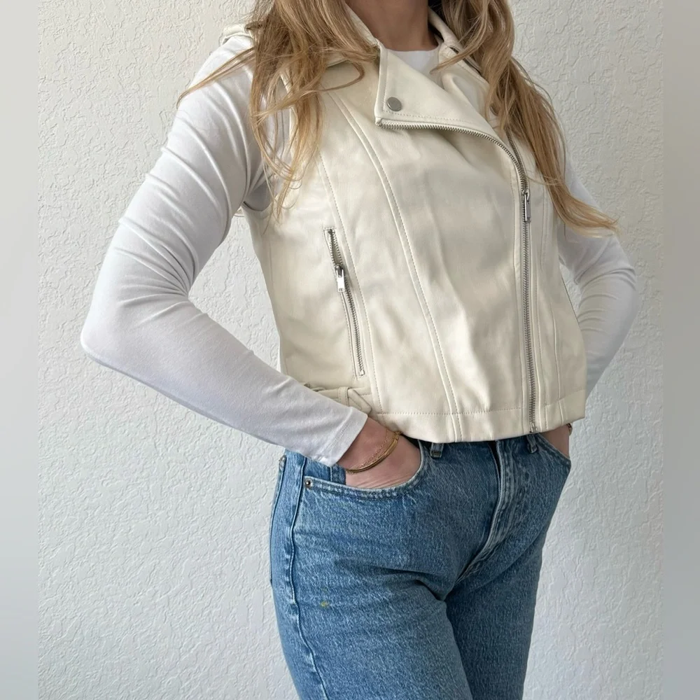 Anthropologie White Faux Leather Moto Vest – Size Small - Picture 6 of 8